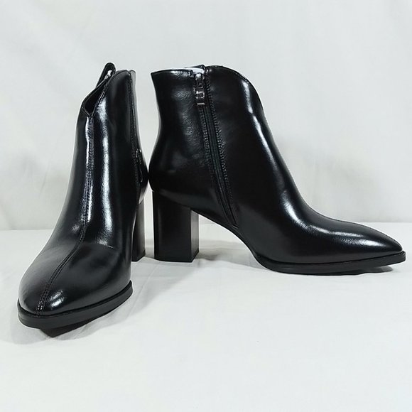 Torgeis Shoes - TORGEIS  Women's Daralyn Ankle Boot - Black - 9 - NIB